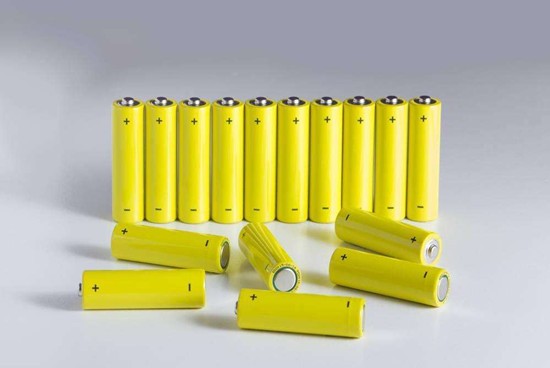 7.22各類化學電池的優缺對比2.jpg 7.22各類化學電池的優缺對比2.jpg